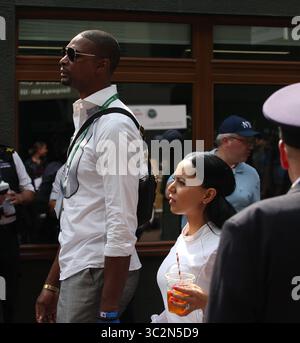 13 juillet 2019 - Londres, Angleterre - LONDRES, ANGLETERRE - 13 JUILLET : Chris Bosh assiste à la finale en simple féminin des Championnats de tennis de Wimbledon au All England Lawn Tennis and Croquet Club le 13 juillet 2019 à Londres, Angleterre...les gens : Chris Bosh. (Crédit image : © SMG via ZUMA Wire) Banque D'Images