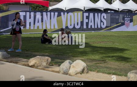 3 août 2019, Pasadena, Californie, États-Unis d'Amérique : les fans assistent au match de la tournée de la victoire de l'équipe nationale féminine des États-Unis avec l'équipe nationale d'Irlande le samedi 3 août 2019 au Rose Bowl Stadium de Pasadena, en Californie. Le WNT américain bat l'Irlande 3-0. DOUGLAS CUELLAR/PI (crédit image : © Prensa Internacional via ZUMA Wire) Banque D'Images