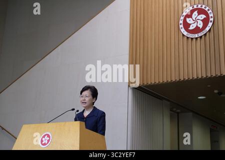 20 août 2019, Hong Kong, Chine : Carrie Lam Cheng Yuet-ngor, directrice générale de Hong Kong, prend la parole lors d'une conférence de presse après qu'environ 1,7 millions de manifestants aient pris part à un rassemblement non autorisé ce week-end. (Crédit image : © Sion Ang/SOPA images via ZUMA Wire) Banque D'Images
