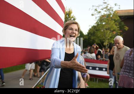 19 août 2019, St Paul, Minnesota, États-Unis : le sénateur américain du Massachusetts et candidat présidentiel démocratique campagnes Elizabeth Warren à une assemblée publique à St Paul, Minnesota. (Crédit Image : © Craig Lassig/Zuma sur le fil) Banque D'Images