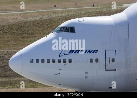 22 août 2019, Everett, Washington, États-Unis : un taxi Dreamlifter en position pour le décollage à Paine Field à Everett, Washington le 22 août 2019. L'avion cargo gros-porteur est un Boeing 747-400 modifié utilisé pour transporter des composants du Boeing 787 Dreamliner. (Crédit image : © Seattle Aviation images/ZUMA Wire) Banque D'Images
