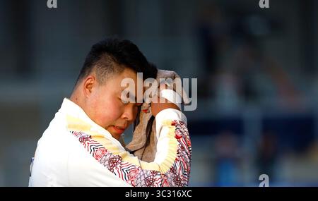 Bochum, Allemagne. 24 juillet 2025. Xing Jialiang, de Chine, réagit lors de la finale du tir masculin aux Jeux universitaires mondiaux Rhin-Ruhr 2025 de la FISU à Bochum, en Allemagne, le 24 juillet 2025. Crédit : Li Ying/Xinhua/Alamy Live News Banque D'Images