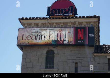 Los Angeles, Californie, USA 24 juillet 2025 Netflix Leanne Billboard sur Sunset Blvd le 24 juillet 2025 à Los Angeles, Californie, USA. Photo de Barry King/Alamy Stock photo Banque D'Images