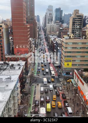 vue en hauteur de la 1ère avenue new york Banque D'Images