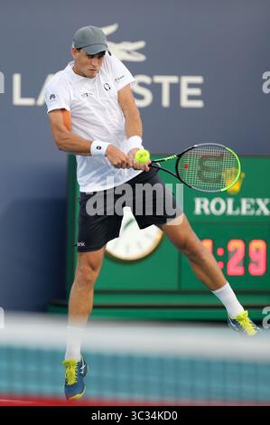 24 mars 2021, Miami Gardens, Floride, États-Unis d'Amérique : MIAMI GARDENS, FL - 24 MARS : Vasek Pospisil vu jouer le jour 3 de l'Open de Miami le 24 mars 2021 au Hard Rock Stadium de Miami Gardens, Floride...personnes : Vasek Pospisil (crédit image : © SMG via ZUMA Wire) Banque D'Images