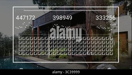 Encadrement pergola en bois à deux niveaux créant patio ombragé dans la cour arrière, avec piscine et terrasse Banque D'Images