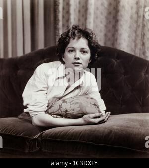 16 mai 2020, États-Unis : actrice germano-américaine Gaby Rogers, Half-Length Publicity Portrait, années 1950 (crédit image : © JT Vintage/Glasshouse via ZUMA Wire) Banque D'Images