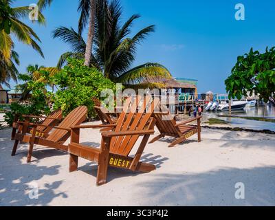 Caye Caulker Village Beach, Caye Caulker, Belize District, Belize Banque D'Images