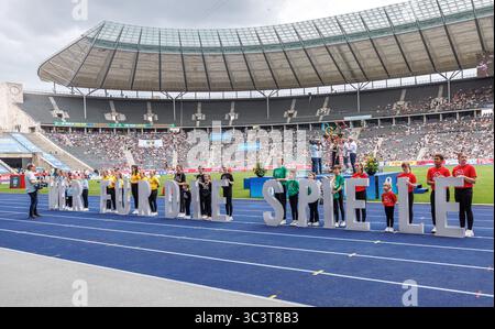 Berlin, Allemagne. 27 juillet 2025. Athlétisme : Réunion, ISTAF, hommes, stade Olympique. Ouverture de la réunion d'athlétisme. Crédit : Andreas Gora/dpa/Alamy Live News Banque D'Images