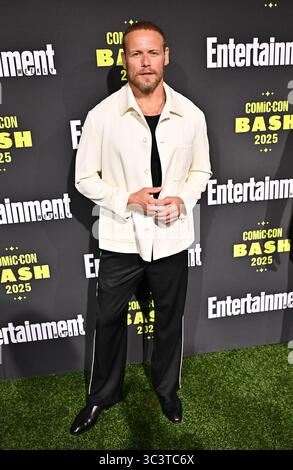 San Diego, États-Unis. 26 juillet 2025. Sam Heughan arrive à Entertainment Weekly's Annual Comic-Con bash qui se tient au Float au Hard Rock Hotel San Diego le 26 juillet 2025 à San Diego, CA. © Starbuck/ Credit : AFF/Alamy Live News Banque D'Images