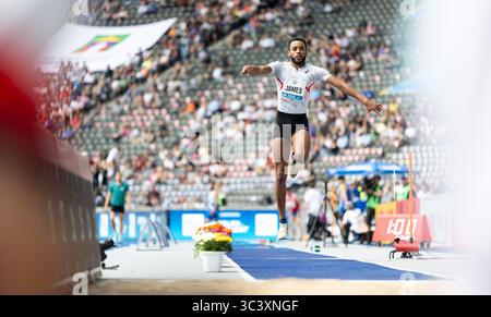 Berlin, Deutschland. 27 juillet 2025. Shemaiah James (AUS) im Dreisprung ; ISTAF Berlin AM 27.07.2025 im Olympiastadion à Berlin (Deutschland). Crédit : dpa/Alamy Live News Banque D'Images