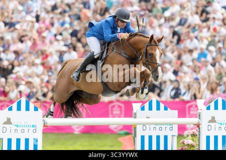 Dinard, France. 27 juillet 2025. Aaron Vale et Carissimo 25, 1ère place lors du Jumping International de Dinard 2025, CSI 5 Equestre le 27 juillet 2025 au Centre Equestre du Val Porée à Dinard, France - photo Damien Kilani/DK Prod/DPPI crédit : DPPI Media/Alamy Live News Banque D'Images