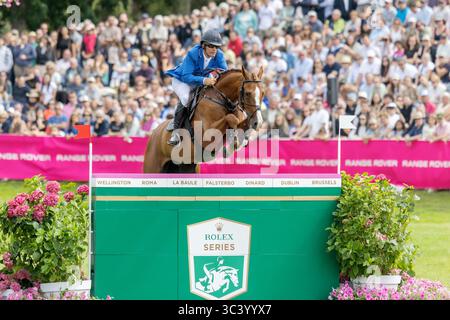 Dinard, France. 27 juillet 2025. Aaron Vale et Carissimo 25, 1ère place lors du Jumping International de Dinard 2025, CSI 5 Equestre le 27 juillet 2025 au Centre Equestre du Val Porée à Dinard, France - photo Damien Kilani/DK Prod/DPPI crédit : DPPI Media/Alamy Live News Banque D'Images