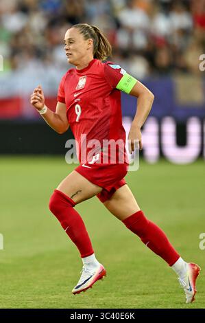 Ewa Pajor (9) de Pologne photographiée lors du match de la journée 3 dans le groupe C de l'équipe nationale de football féminin de Pologne contre le Danemark lors du championnat Euro 2025 féminin en Suisse , le samedi 12 juillet 2025 à Lucerne , Suisse . Photo Sportpix & Isosport | David Catry Banque D'Images