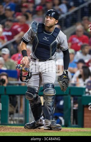 26 juin 2018 : Austin Romine (28), le receveur des New York Yankees, regarde le match MLB entre les New York Yankees et les Philadelphia Phillies au Citizens Bank Park à Philadelphie, en Pennsylvanie. Christopher Szagola/CSM(image de crédit : &copy ; Chris Szagola/CSM via ZUMA Wire) Banque D'Images