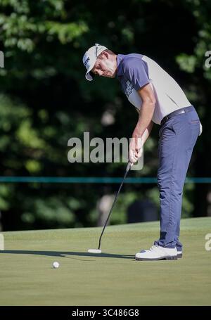 29 juin 2018 : Andrew Putnam putte sur le 8e green lors de la deuxième ronde du Quicken Loans National à TPC Potomac à Potomac, MD. Justin Cooper/CSM(image de crédit : &copy ; Justin Cooper/CSM via ZUMA Wire) Banque D'Images