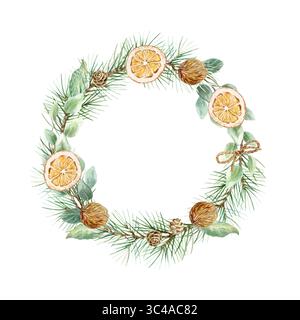 Couronne de Noël avec branches de sapin, eucalyptus, tranches d'orange séchées, pommes de pin et noix illustration isolée à l'aquarelle. botani pastel dessiné à la main Banque D'Images