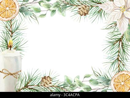 Cadre de Noël avec branches de sapin, eucalyptus, tranches d'orange séchées, bougie blanche, pommes de pin et fleur de poinsettia blanche aquarelle illustration isola Banque D'Images
