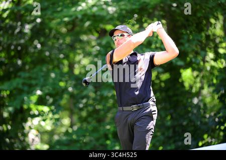 1er septembre 2018 : Henrik Stenson, suédois, joue son tir du neuvième tee lors de la deuxième manche du tournoi de golf PGA Dell technologies Championship qui se tient au TPC Boston à Norton, Massachusetts. Eric Canha/Cal Sport Media(image de crédit : &copy ; Eric Canha/CSM via ZUMA Wire) Banque D'Images