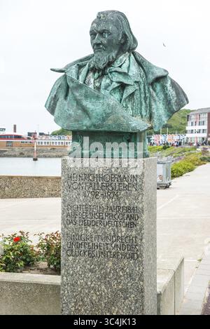 Sculpture, monument, buste, buste en bronze d'August Heinrich Hoffmann von Fallersleben, auteur de l'hymne national allemand, Das Lied der Deutsche Banque D'Images