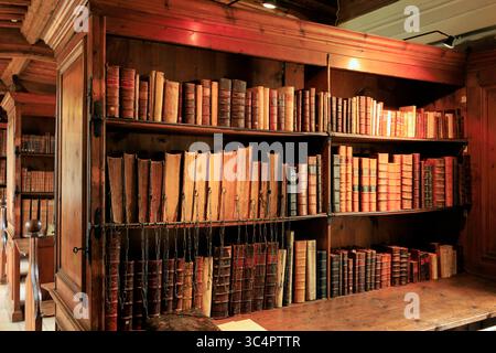 Bibliothèque de chaînes, cathédrale de Wells, Somerset. Banque D'Images