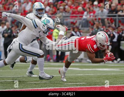 22 septembre 2018 - Columbus, OH, USA - Ohio State Running Back J.K. Dobbins (2) marque un touchdown au deuxième quart-temps contre Tulane au stade Ohio de Columbus, Ohio, le samedi 22 septembre 2018. Ohio State Won, 49-6. (Crédit image : © Eric Albrecht/Columbus Dispatch/TNS via ZUMA Wire) Banque D'Images