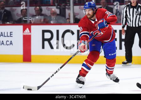 26 septembre 2018 : le défenseur des Canadiens de Montréal Jeff Petry (26) passe la rondelle lors des Maple Leafs de Toronto au match de pré-saison des Canadiens de Montréal au Centre Bell à Montréal, Québec. David Kirouac/CSM(image de crédit : &copy ; David Kirouac/CSM via ZUMA Wire) Banque D'Images