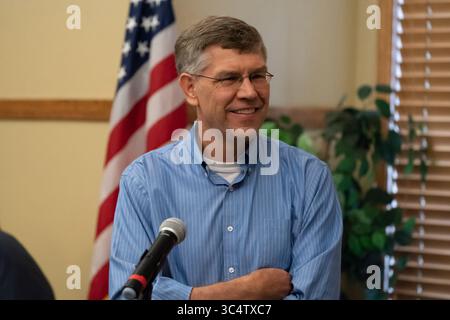 30 mai 2018 - Hamel, MN, USA - Rep. Erik Paulsen (R-Minn.) Lors d'une Assemblée générale à Hamel, Minnesota, le 30 mai 2018. (Crédit image : © Glen Stubbe/Minneapolis Star Tribune/TNS via ZUMA Wire) Banque D'Images