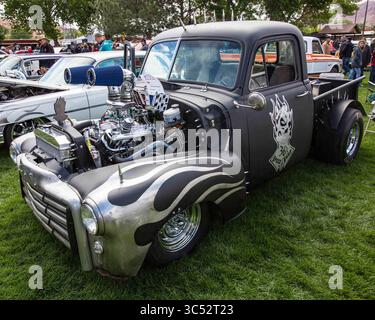 29 avril 2017, Moab, Utah, États-Unis : une camionnette GMC 1953 hautement modifiée construite sur mesure au Moab April action car Show à Moab, Utah. (Crédit image : © Jon G. Fuller / Vwpics/VW pics via ZUMA Wire) Banque D'Images