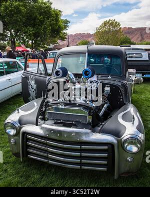 29 avril 2017, Moab, Utah, États-Unis : une camionnette GMC 1953 hautement modifiée construite sur mesure au Moab April action car Show à Moab, Utah. (Crédit image : © Jon G. Fuller / Vwpics/VW pics via ZUMA Wire) Banque D'Images