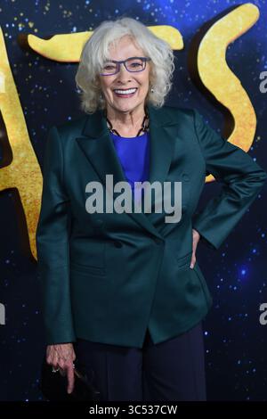 16 décembre 2019, New York, NY, États-Unis : 16 décembre 2019 New York City..Betty Buckley présente˜€ â Cats' World Premiere le 16 décembre 2019 à New York. (Crédit image : © Kristin Callahan/Ace Pictures via ZUMA Press) Banque D'Images