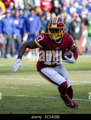 22 décembre 2019 : Washington Redskins WR (17) Terry McLaurin court avec le ballon lors d'un match de football NFL entre les Redskins de Washington et les Giants de New York au FedEx Field à Landover, MD. Justin Cooper/CSM (crédit image : &copy ; Justin Cooper/CSM via ZUMA Wire) Banque D'Images