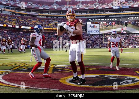 22 décembre 2019 : Washington Redskins TE (88) Hale Hentges célèbre son touchdown lors d'un match de football NFL entre les Redskins de Washington et les Giants de New York au FedEx Field à Landover, MD. Justin Cooper/CSM(Credit image : &copy ; Justin Cooper/CSM via ZUMA Wire) Banque D'Images