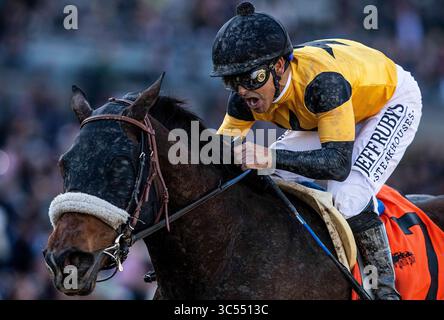 28 décembre 2019, Arcadia, Californie, États-Unis : DÉCEMBRE 28 : Hard to Not Love with Mike Smit remporte les la Brea Stakes au Santa Anita Park à Arcadia, Californie, le 28 décembre 2019. Evers/Eclipse Sportswire/CSM(image de crédit : &copy ; Evers/CSM via ZUMA Wire) Banque D'Images
