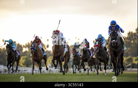 28 décembre 2019, Arcadia, Californie, États-Unis : DÉC 28 : Mo Forza avec Joel Rosario remporte les Mathis Brothers Stakes au Santa Anita Park à Arcadia, Californie, le 28 décembre 2019. Evers/Eclipse Sportswire/CSM(image de crédit : &copy ; Evers/CSM via ZUMA Wire) Banque D'Images