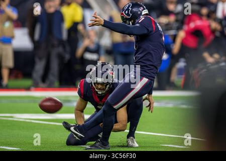 4 janvier 2020 : le kicker Ka'imi Fairbairn (7 ans) des Texans de Houston frappe le field goal gagnant lors d'une prolongation d'un match de éliminatoires de la NFL entre les Bills de Buffalo et les Texans de Houston au NRG Stadium de Houston, Texas. Les Texans ont gagné 22 à 19 en prolongation...Trask Smith/CSM(Credit image : &copy ; Trask Smith/CSM via ZUMA Wire) Banque D'Images
