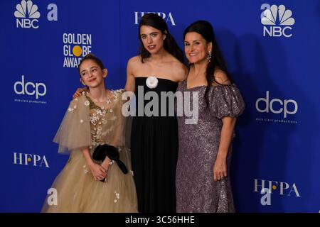5 janvier 2020, Beverly Hills, Californie, États-Unis : JULIA BUTTERS, MARGARET QUALLEY ET SHANNON McIntosh dans la salle de presse lors de la 77e cérémonie annuelle des Golden Globe Awards, au Beverly Hilton Hotel. (Crédit image : © Kevin Sullivan via ZUMA Wire) Banque D'Images
