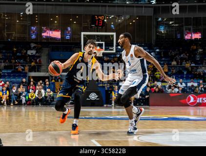 10 janvier 2020, Moscou, Russie : Alexey Shved, #1 de Khimki Moscou en action lors du match de la Round 18 de Turkish Airlines Euroleague de la saison 2019-2020 entre Khimki Moscou et Zenit Saint Petersburg à la Mytishchi Arena de Moscou..score final ; Zenit Saint Petersburg 83 :81 Khimki Moscou. (Crédit image : © Nicholas Muller/SOPA images via ZUMA Wire) Banque D'Images