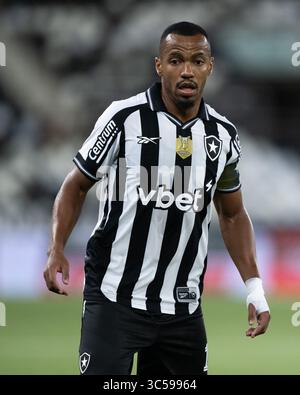 Rio de Janeiro, Brésil. 30 juillet 2025. RJ - RIO DE JANEIRO - 07/29/2025 - BRÉSIL CUP 2025, BOTAFOGO x BRAGANTINO - Marlon Freitas, joueur de Botafogo, lors du match contre Bragantino au stade Engenhao pour le championnat de la Coupe du Brésil 2025. Photo : Jorge Rodrigues/AGIF crédit : AGIF/Alamy Live News Banque D'Images