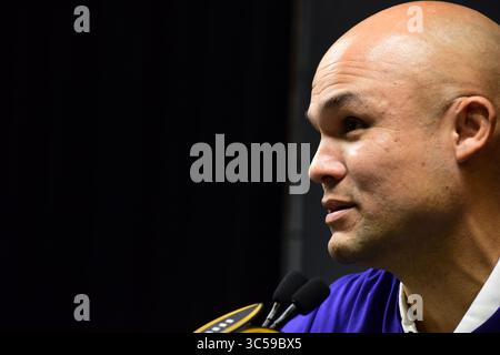 Janvier 17, 2020 New Orleans, LA...(Photo d'archives) LSU Tigers Baylor embauché coordonnateur défensif Dave Aranda comme son nouvel entraîneur-chef jeudi, trois jours après les Tigres ont terminé leur championnat national invaincu...Aranda, un entraîneur en chef pour la première fois, prend un grand programme 12 en bien meilleur état qu'il était quand il n'y a Matt Rhule il y a plus de trois ans, photographié ici en 2020 pour le Championnat National Collège Journée des médias le 11 janvier 2020, à New Orleans, LA. (Photographe complète absolue & Company Crédit : Jose Marin / MarinMedia.org / Cal Sport Media) (HOLLYWOOD, VIE Banque D'Images