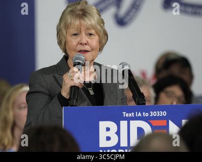 29 janvier 2020, Sioux City, IOWA, États-Unis : CHRISTIE VILSACK, ancienne première dame de l'Iowa, parle de son soutien à l'ancien vice-président et espoir présidentiel démocrate de 2020 Joe Biden lors d'un rassemblement de campagne au Western Iowa Tech College à Sioux City, Iowa, mercredi 29 janvier 2020. Biden et d'autres candidats démocrates espèrent visiter de nombreuses communautés de l'Iowa avant l'événement du caucus de l'État qui a lieu lundi 3 février. (Crédit image : © Jerry Mennenga/ZUMA Wire) Banque D'Images