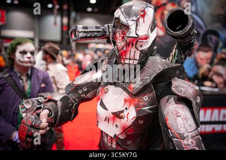 29 février 2020, Chicago, Illinois, États-Unis : Punisher War machine cosplayer au C2E2 (crédit image : © Chris Riha/ZUMA Wire) Banque D'Images