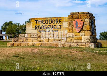 Le panneau de bienvenue de Theodore Roosevelt National Park Banque D'Images