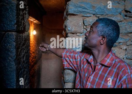 22 juillet 2012, Ethiopie : à l'intérieur des tombes de deux des empereurs Axumites Kaleb et Gebremeskel à Aksum ou Axoum en Ethiopie. (Crédit image : © Sergi ReboredoZUMA Wire) Banque D'Images