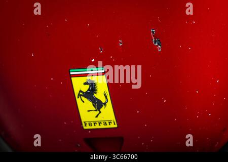 Mogyorod, Hongrie. 31 juillet 2025. Scuderia Ferrari lors du Grand Prix de Hongrie Lenovo de formule 1 2025, 14ème manche du Championnat du monde FIA de formule 1 2025 du 1er au 3 août 2025 sur le Hungaroring, à Mogyorod, Hongrie - photo Florent Gooden/DPPI crédit : DPPI Media/Alamy Live News Banque D'Images