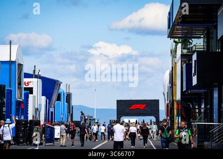 Mogyorod, Hongrie. 31 juillet 2025. Le paddock lors du Grand Prix de Hongrie Lenovo de formule 1 2025, 14ème manche du Championnat du monde FIA de formule 1 2025 du 1er au 3 août 2025 sur le Hungaroring, à Mogyorod, Hongrie - photo Florent Gooden/DPPI crédit : DPPI Media/Alamy Live News Banque D'Images