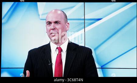 26 mai 2020, Sioux City, IOWA, États-Unis : JEREMY TAYLOR, candidat du quatrième district du Congrès de l'Iowa, répond à une question lors d'un débat télévisé. En raison du COVID-19, différents diffuseurs de médias de la région couvrant le nord-ouest de l'Iowa organisent un débat télévisé à différents jours des candidats républicains du Congrès du 4e district de l'Iowa primaire à la primaire de l'Iowa du 2 juin 2020. Les décors sont fermés au public. Cette émission a été télévisée le mardi 26 mai 2020 et vue dans la région de Sioux City, Iowa. (Crédit image : © Jerry Mennenga/ZUMA Wire) Banque D'Images