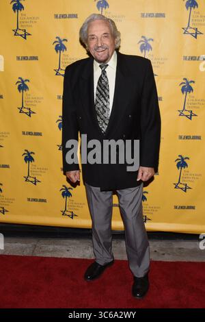 28 avril 2018, Beverly Hills, Californie, États-Unis : Hal Linden arrive au 13e Festival annuel du film juif de Los Angeles LA première de ''The Samuel Project'' au Laemmle Music Hall le samedi 28, 2018. (Crédit image : © Billy Bennight/ZUMA Wire) Banque D'Images