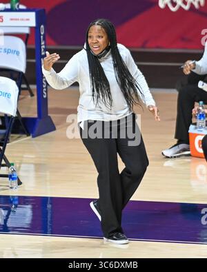 07 janvier 2021 : Yolett McPhee-McCuin, entraîneur de Miss Ole', pendant le match de basket féminin de la NCAA entre les Tigers d'Auburn et les Rebels d'Ole' Miss au Pavillion d'Oxford, Mississippi. (Photo par : Kevin Langley/CSM)(image de crédit : &copy ; Kevin Langley/CSM via ZUMA Wire) Banque D'Images