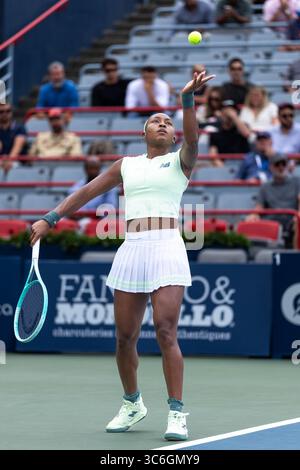 Montréal, Québec, Canada. 31 juillet 2025. COCO GAUFF (1) des États-Unis servant dans le premier set contre Veronika Kudermetova en ronde de 32 à l'Open canadien au stade IGA à Montréal, Québec, Canada le 2025-07-31 (image crédit : © Yannick Legare/ZUMA Press Wire) USAGE ÉDITORIAL SEULEMENT ! Non destiné à UN USAGE commercial ! Banque D'Images